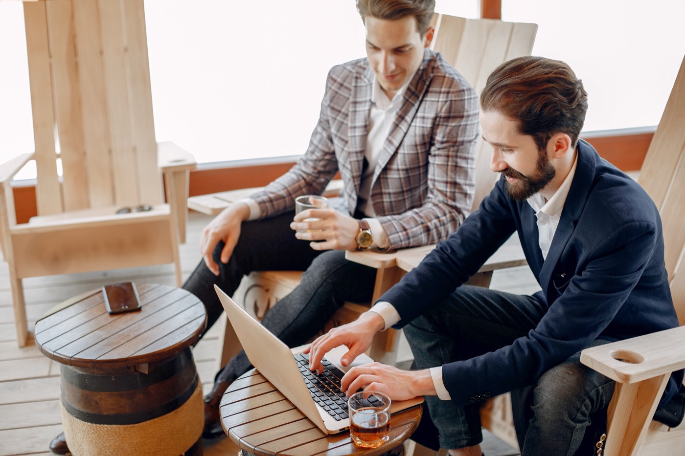 Команда Smart Office за роботою